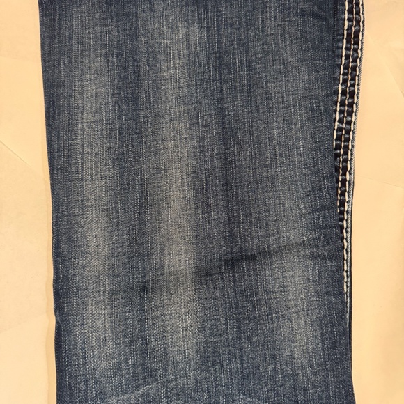 Women’s rock revival jeans like new - Picture 2 of 7